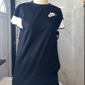 Nike Shirt/NA with pockets